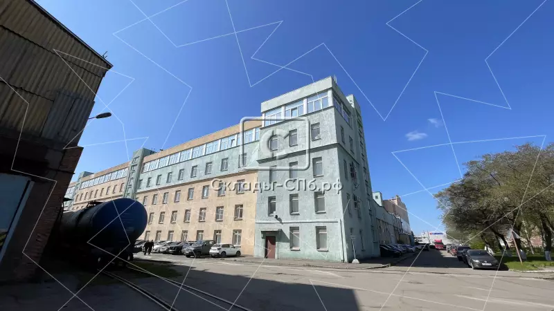 2. Фасад с угла