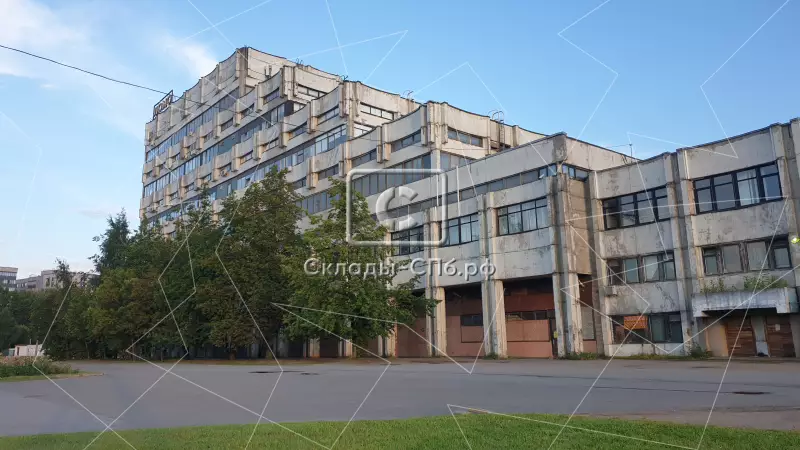2. Фасад с угла