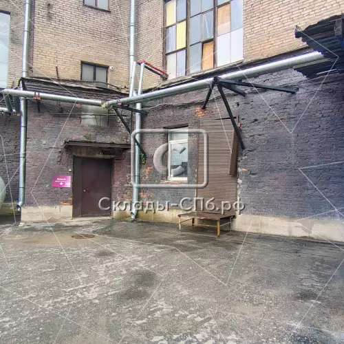 Аренда склада 220 кв.метров, 1 этаж