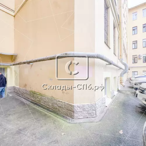 Аренда склада 185 кв.метров, Цоколь этаж